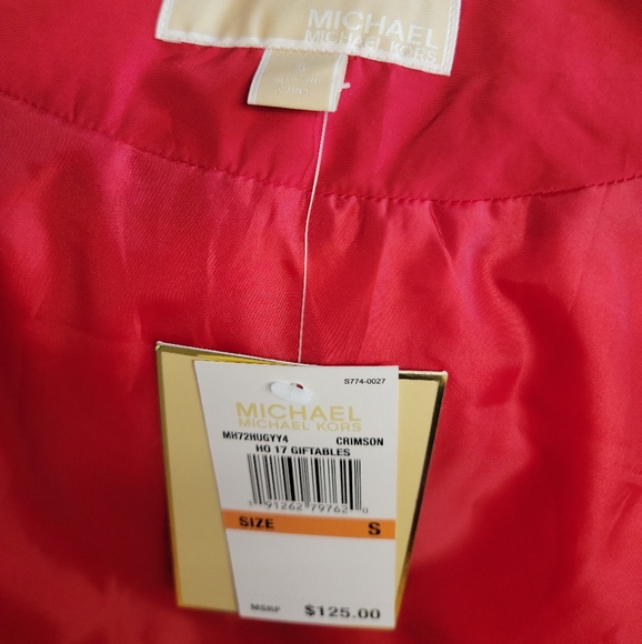 SEASON SALE!!!! MK PUFFER VEST! - Picture 4 of 4